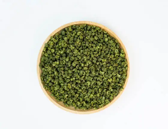 green-sichuan-peppercorn.webp